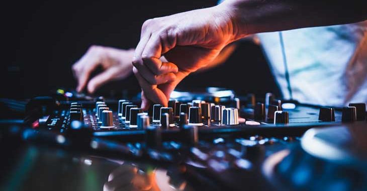 Best DJ Controllers 2022: Reviews + Buying Guide